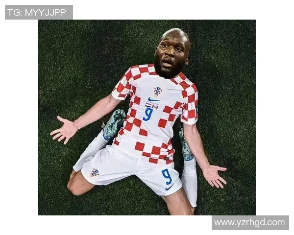 卢卡库重返赛场展现实力引发球迷热议未来前景备受期待