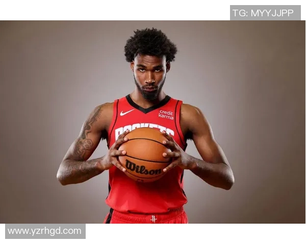 塔里伊森如何在NBA赛场上展现出色的个人能力与团队合作精神 塔里伊森如何在NBA赛场上展现出色的个人能力与团队合作精神